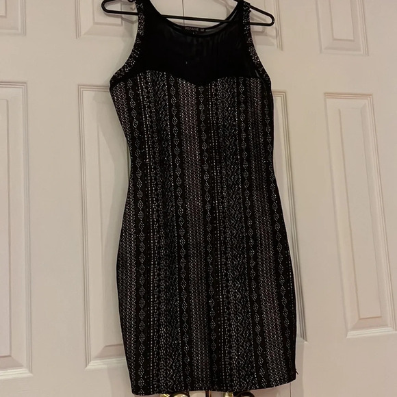 Femme vintage 80s Style sheer shiny detail lace cocktail mini body con dress - Picture 4 of 13